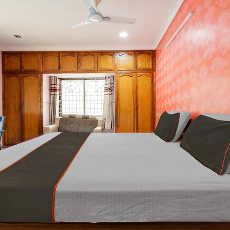 Collection O Palm Exotica Hotel Visakhapatnam Exterior foto